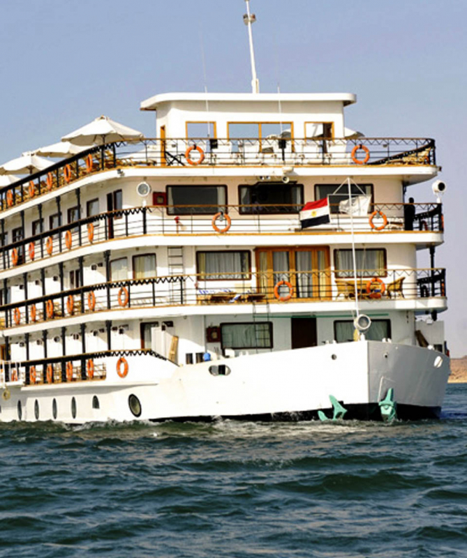 Lake Nasser Cruise with MS Eugenie
